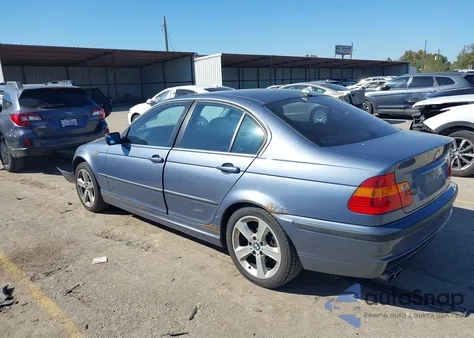 2005 BMW 330Xi z USA, uszkodzony, nr VIN WBAEW534X5PG12009